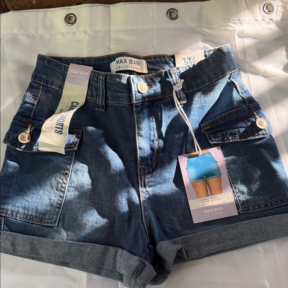 Wax Jean Blue Cuffed Cargo Denim Shorts - Women's